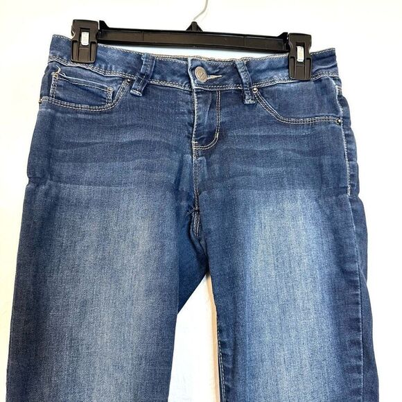 YMI Stretch Cotton Blend Low Rise Blue Denim Skinny Leg Jeans Medium Wash Size 3 - Picture 3 of 6